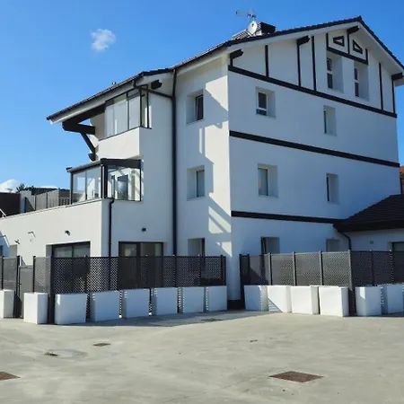 Azure House By Kima Gestion ソペラーナ